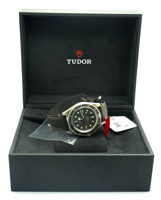 Lot 316 - Tudor; A Modern Black Bay 58 925 Automatic...