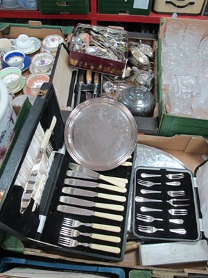 Lot 1098 - A Large Quantity of Silver Plated Items and...