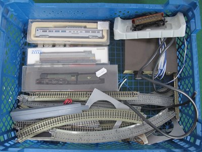 Lot 568 - A Collection of 'N' Gauge, comprising a Graham...