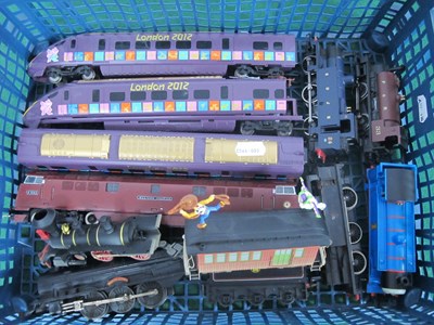 Lot 514 - Eight Hornby 'OO' Gauge/4mm UInboxed...