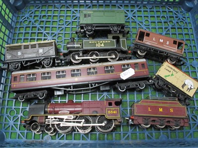 Lot 692 - A Hornby 'OO' Gauge/4mm Unboxed 4-6-0 Patriot...