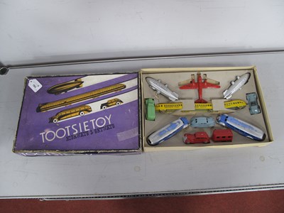 Lot 783 - A Pre-War American 'Tootsietoy Highways and...