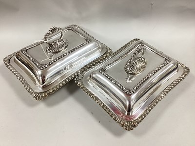 Lot 196 - A Pair of Rectangular Lidded Entree Dishes,...