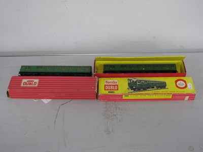 Lot 785 - A Hornby Dublo 'OO' Gauge/4mm Ref No 2250 Two...