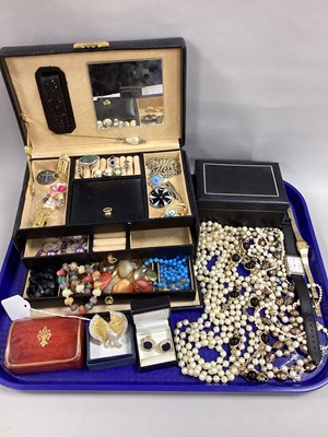 Lot 152 - An Assortment of Costume Jewellery, including...