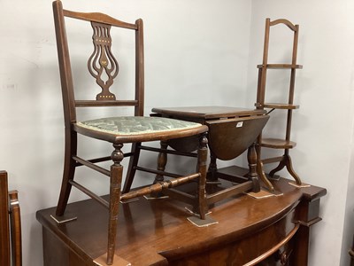 Lot 1549 - Mahogany Folding Cakestand, having three...