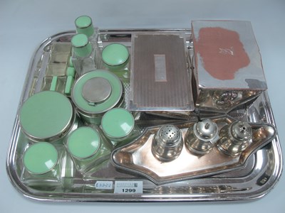 Lot 1299 - Silver Plated Boxes, cruet set, 1930s ladies...