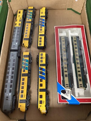 Lot 323 - Four HO Scale Continental Outline DMU's /...