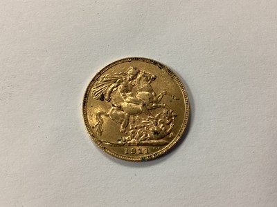 Lot 559 - 1911 George V Gold Sovereign.