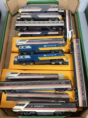 Lot 337 - A Quantity of OO Gauge Class 91 and Class 43...