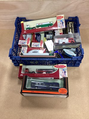 Lot 392 - Approximately Sixteen OO/HO Gauge Diecast...