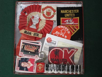 Lot 596 - Manchester United Concertina Booklet by...