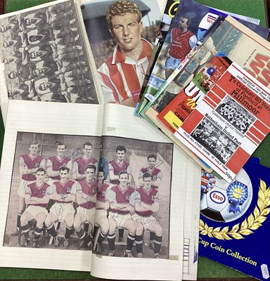 Lot 738 - Football Autographs Circa 1960, including...