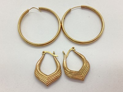 Lot 58 - A Pair of 9ct Gold Creole Earrings, of reeded...