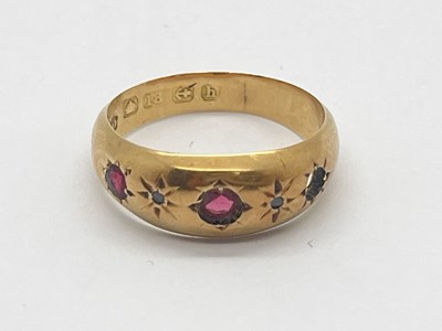 Lot 85 - An Antique 18ct Gold Three Stone Ring, (one...