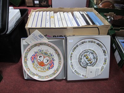 Lot 1089 - Wedgwood Calendar Plates 1971 to 1989...