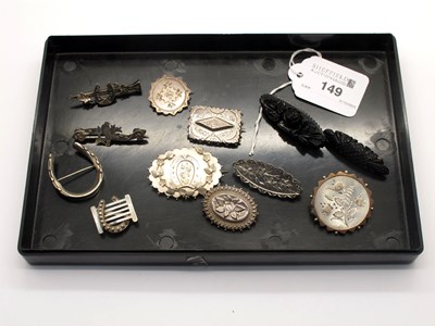 Lot 149 - A Collection of Decorative Victorian...