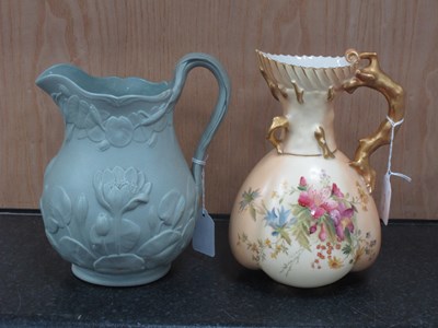 Lot 1229 - Early XX Century Royal Worcester Blush Ivory...