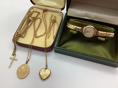 Lot 59 - A 9ct Gold Oval Locket Pendant, with semi...