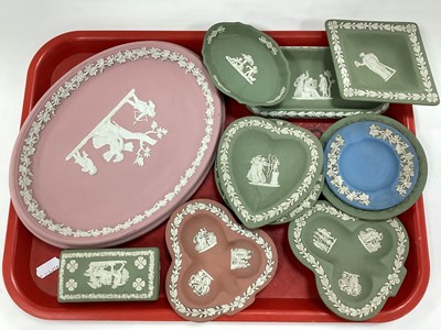 Lot 1204 - Wedgwood Jasperware pink tray, many other pin...