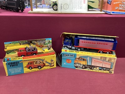 Lot 915 - Corgi Toys No 1137 'Ford Tilt Cab H Series...