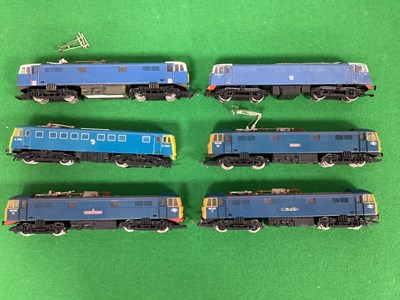 Lot 811 - Six 'OO' Gauge/4mm Unboxed Electric Bo-Bo...