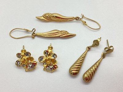 Lot 62 - A Pair of Decorative Drop Earrings, of...