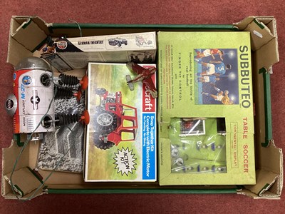 Lot 707 - A Subbuteo Continental Display Edition, boxed,...