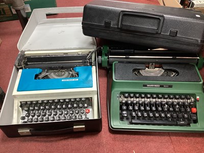 Lot 1114 - Silver Reed 500 typewriter in case and a...