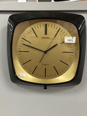 Lot 1313 - Seiko Quartz Wall Clock, Model No QA407 K,...