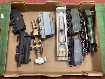 Lot 541 - A quantity of O Gauge locomotives and parts,...