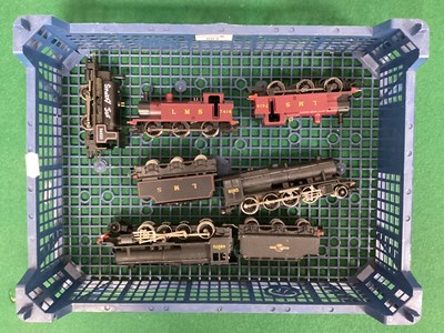 Lot 661 - Five OO Gauge steam locomotives by Hornby and...