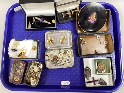 Lot 104 - A Collection of Vintage and Later Cufflinks...