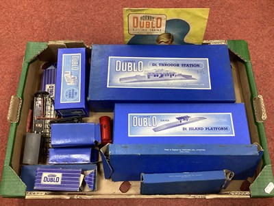 Lot 603 - A Quantity of Post War Hornby Dublo Three Rail,...