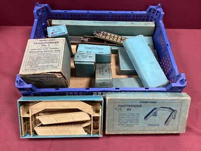 Lot 797 - A Quantity of Mainly 1948/1949 Hornby Dublo...