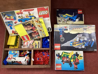 Lot 573 - A Quantity of Late 1970's Lego to include...