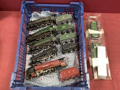 Lot 770 - Six OO Gauge/4mm Unboxed Steam Tender...