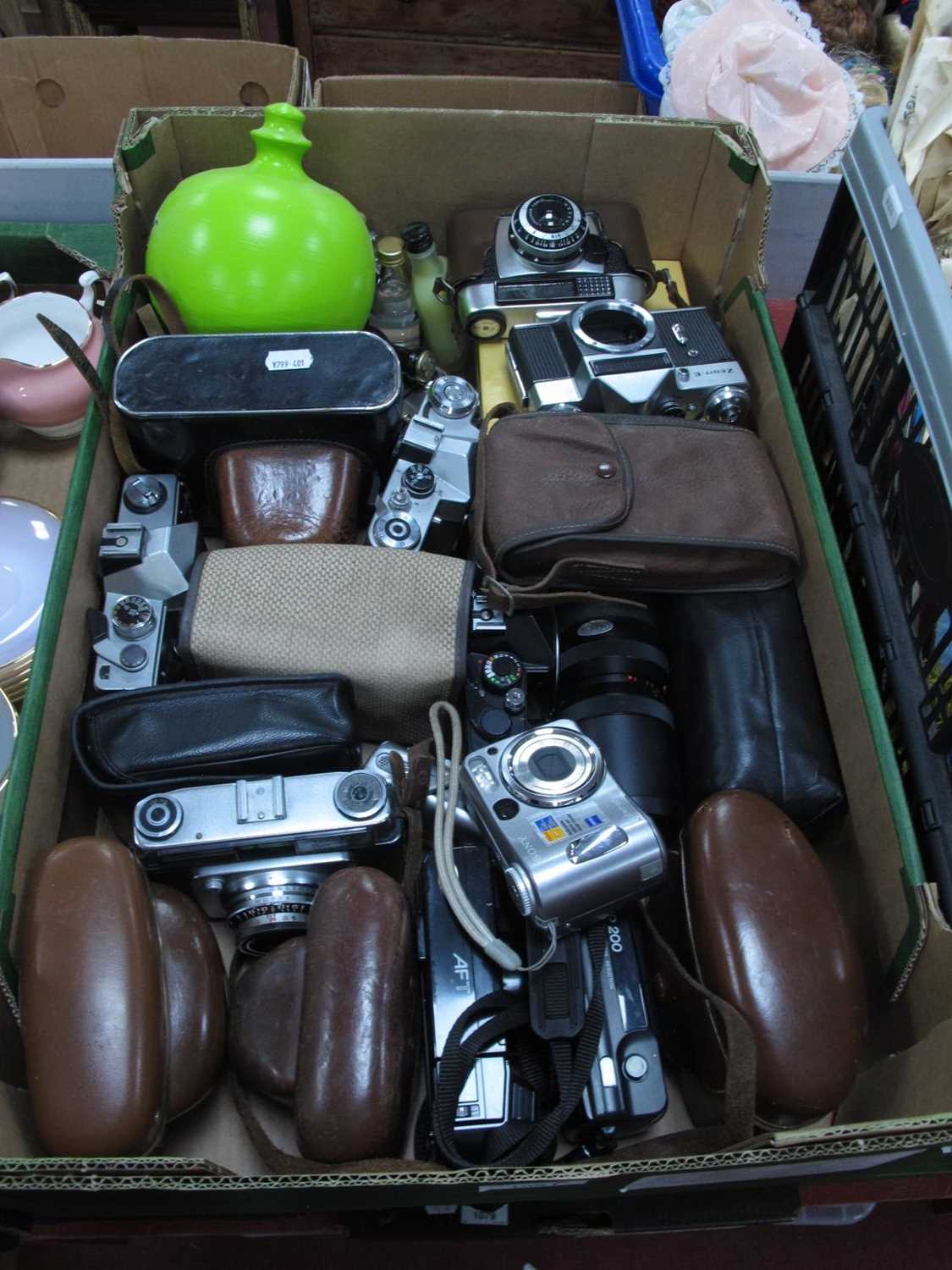 Lot 1061 - Cameras, to include Optima I, Ilford Sportsman,...