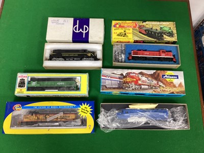 Lot 809 - Five HO Gauge U.S.A Outline Boxed Diesel...