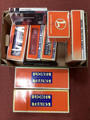 Lot 454 - A Quantity of O Gauge American Lionel Electric...