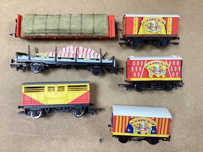 Lot 497 - Six OO Gauge Hornby Circus Wagons, playworn.