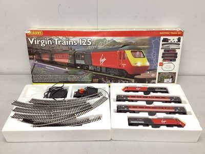 Lot 509 - Hornby OO Gauge Set No. R1023 Virgin Trains...