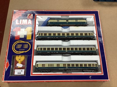 Lot 552 - A Lima HO Gauge German Outline Train Pack...