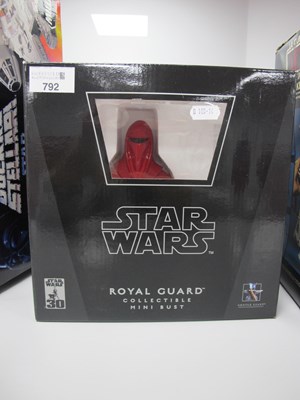 Lot 792 - A Gentle Giant Ltd 1/6 Scale Star Wars Royal...