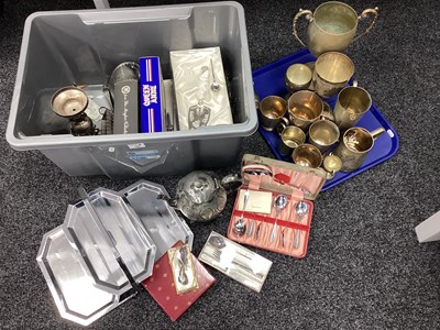 Lot 194 - Assorted Platedware, inclduing an Art Deco...