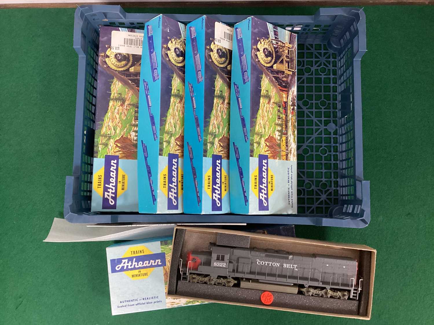 Lot 649 - Five Athearn HO scale American Diesel...
