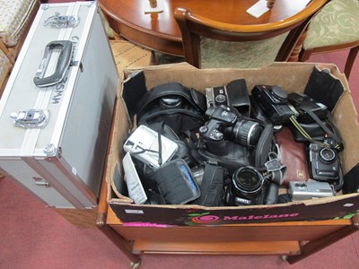 Lot 1008 - Ricoh XR-X Camera, Fine Pix S5000 camera,...