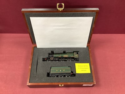 Lot 795 - Bachmann 00 gauge "Raveningham Hall no 6960"...