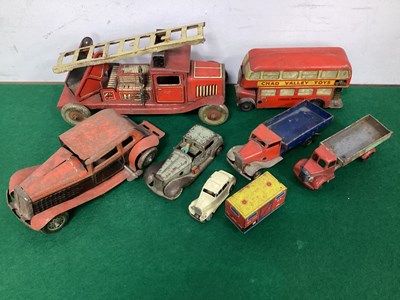 Lot 685 - A Quantity of Both Pre and Post War Tinplate...