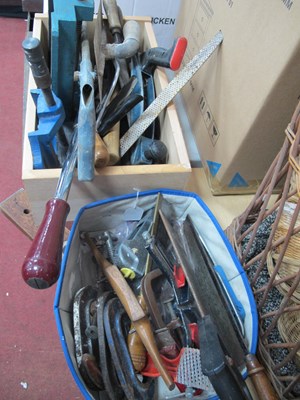 Lot 1115 - Tools - vices, saws, G-clamps, etc.